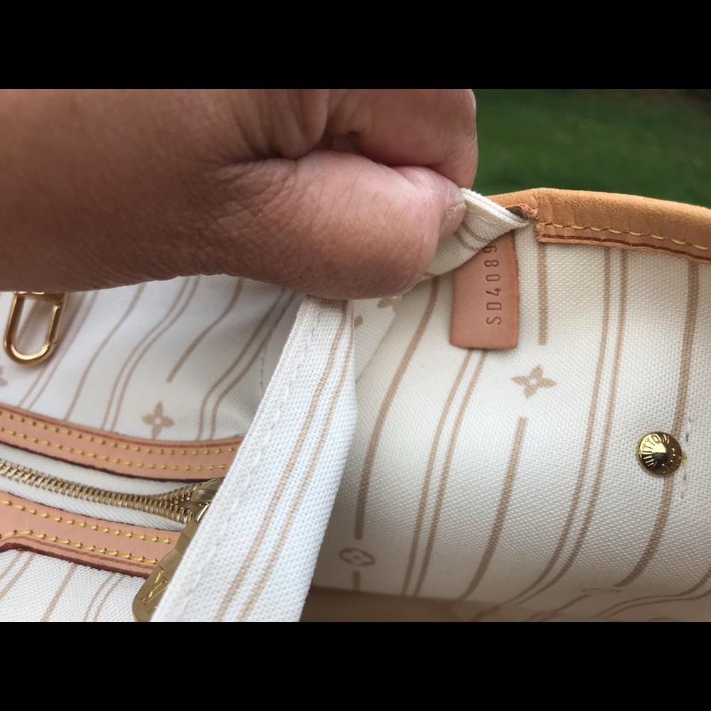 Louis Vuitton Neverfull Dameir Azur.MM size . - Picture 12 of 13